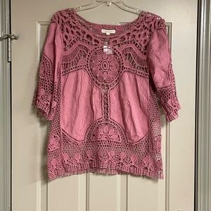 Chic Mauve Lace Blouse